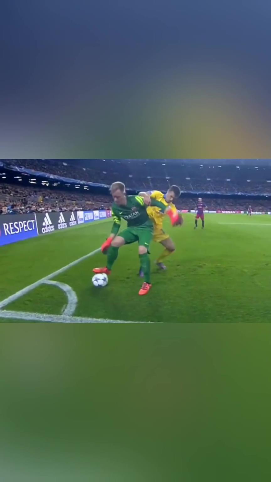 特爾施特根：老子的護球像亨利！誰來了也不好使！